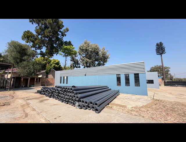 588M² INDUSTRIAL YARD FOR SALE IN PETIT